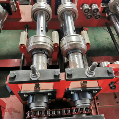 Ein guter Preis. 5.5kW Spannung 220V/380V Kabel-Tray Fertigungsmaschine 10-15m/Min Online