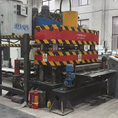 ভালো দাম 20-30 মি / মিনিট ক্যাবল ট্রে রোল ফর্মিং মেশিন ছাঁচনির্মাণ অটো ফিড পিএলসি নিয়ন্ত্রণ অনলাইন