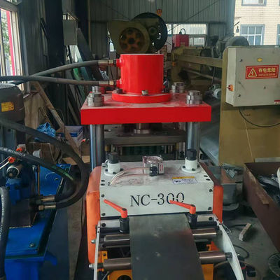 Un bon prix. ISO9001 Ligne de production de plateaux de câbles Moulin intégré machine pour la production de précision en ligne