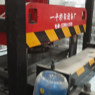 Harga yang bagus Mesin penutup baki kabel baja yang didukung oleh tipe pemotongan hidrolik dan tegangan 380V on line