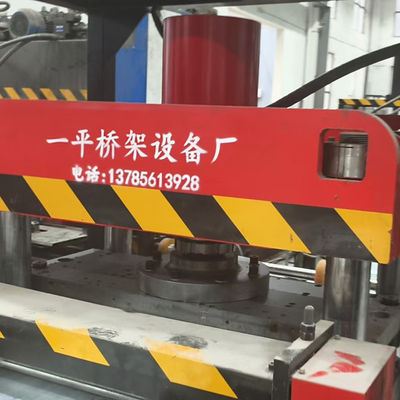 Harga yang bagus Mesin Tutup Jalur Kabel Disesuaikan Ketebalan 1-2mm Sistem Kontrol PLC on line