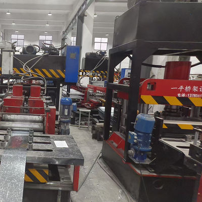 Harga yang bagus PLC Kabel Tray Cover Membuat Mesin 1-2mm Ketebalan Baja Jenis Hydraulic Cutting on line