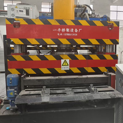 Máy tạo khay cáp chính xác với loại sản xuất áp suất thủy lực và kích thước nền tảng đa