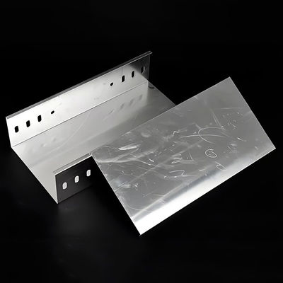 قیمت خوب 3 متر طول 50 میلی متر عرض نقره ای سوراخ شده خندق نوع کابل سینی برای مدیریت و سازمان کابل آنلاین