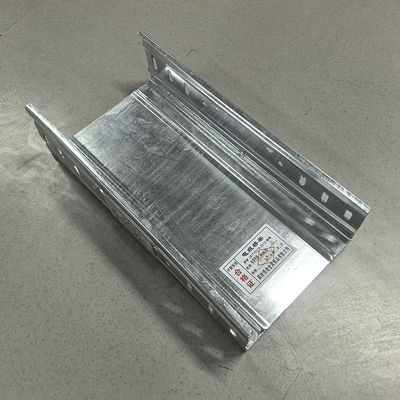 Un buen precio. Alta resistencia a la corrosión Galv Cable Tray No inflamable Radius de flexión personalizado en línea