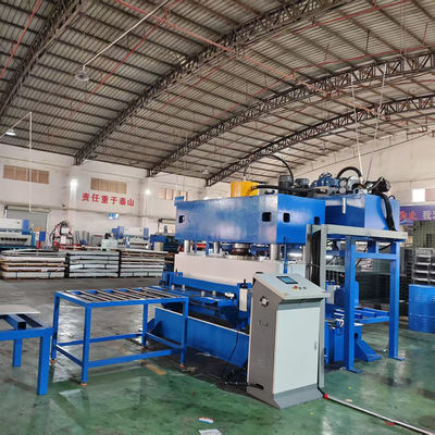 Un buon prezzo. 0.8-1.0mm Profil di acciaio 35*10mm Armadio elettrico Din Rail Cable Tray Roll Forming Machine in linea